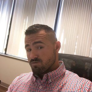 Meet your Posher, Zachary